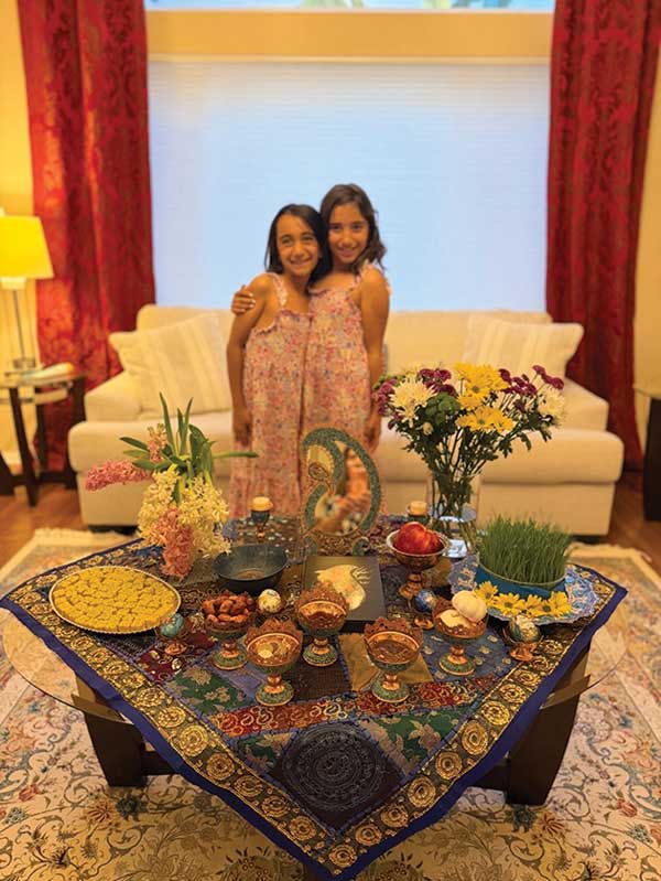 Liana-Amin-and-her-siter-Aryana-p1H